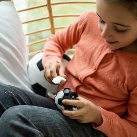 SMART GAMES - PLUG AND PLAY BALL