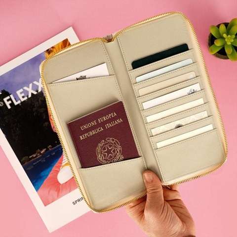 TRAVEL ORGANISER TRAVEL
