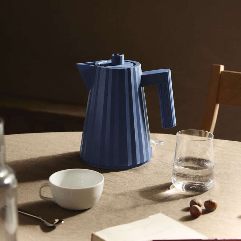 PLISSE KETLLE 1 LT BLUE