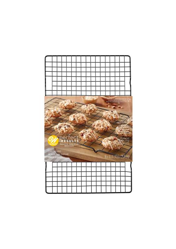 Wilton Gold Non-Stick Cooling Rack ? 40.6 x 25.4 cm