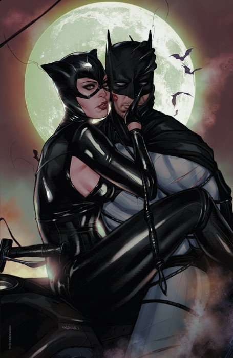 Catwoman Issue # 52e Incentive Joshua Sway Swaby Foil Variant Cover