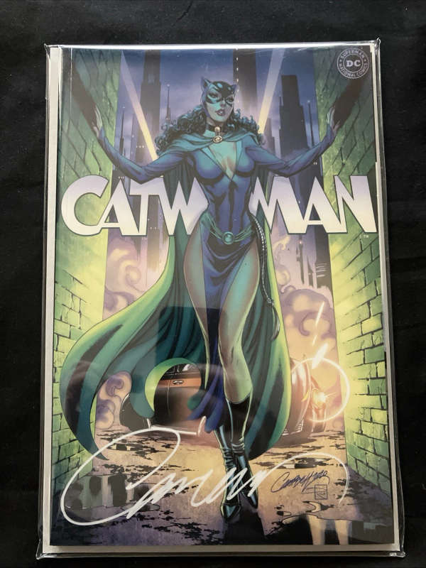 Catwoman 80th Anniversary #1 (2020) J. Scott Campbell Variant G Signed w/ COA