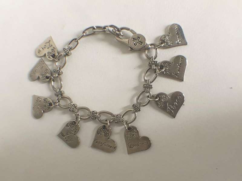 Bracelet - Chain With Heart Charms, Wording on Each Charm, Adjustable Chain. Silver Colour #ML155