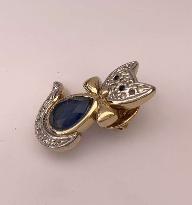 Lapel Pin / Brooch - Cat With Diamante and Tear Shaped Blue Bead. Silver and Gold Colour #ML1006 ...