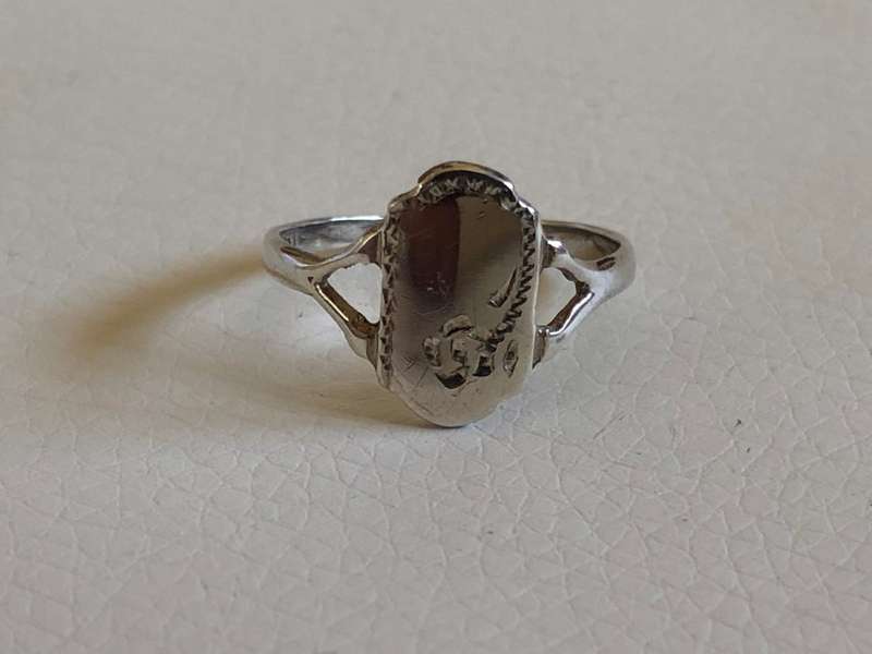 Silver Signate Ring Size L #ML414 R245.00