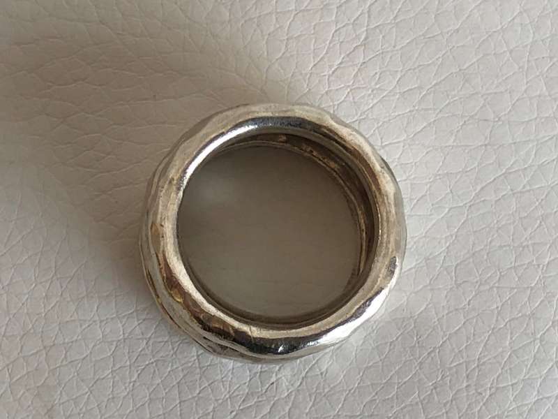 Set of 3 Silver Tone Hand Beaten Rings #ML434 R145 | Dimensions: Largest Is Size L, End Ring Is M