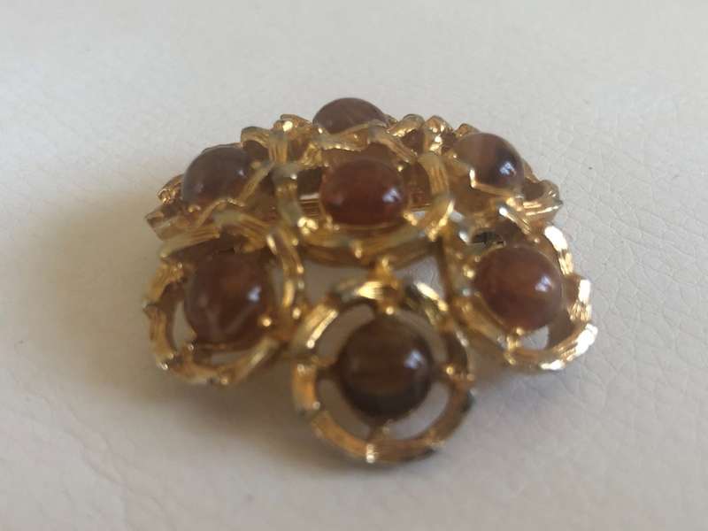 Gold Plated Flower Design Brooch With Amber Colour Stones #ML426 | Dimensions: 35mm in Diameter