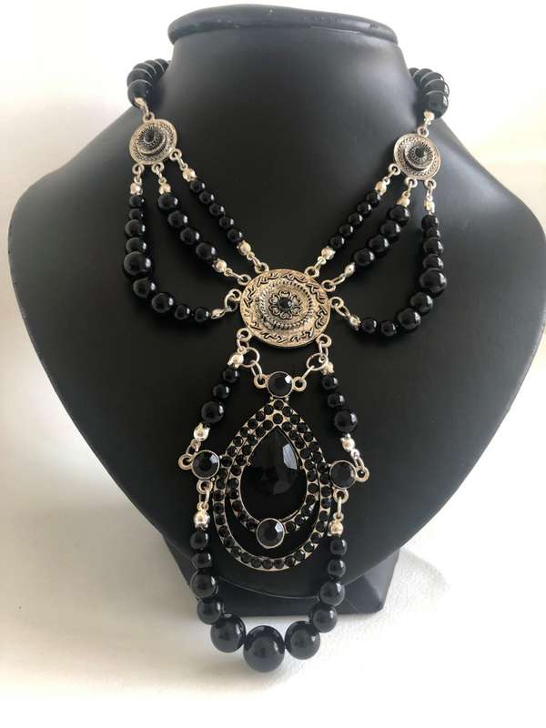 Silver Plated Beaded Necklace With Black Beads and Silver Plated Pendants #ML500| Dimensions: 370...