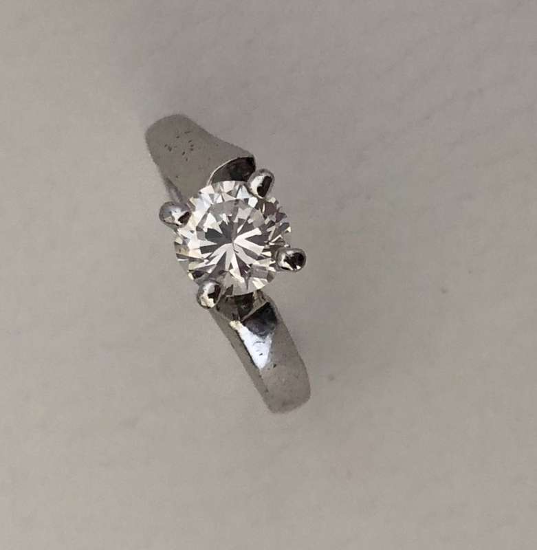 Ring - 925 Silver Engagement Band With White Stone In Claw Setting, Off-Centre Band #ML544