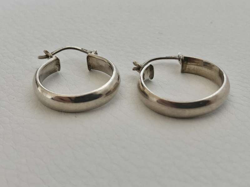 Silver Hooped Earrings #ML573 R395.00 | Dimensions: 17mm Diameter