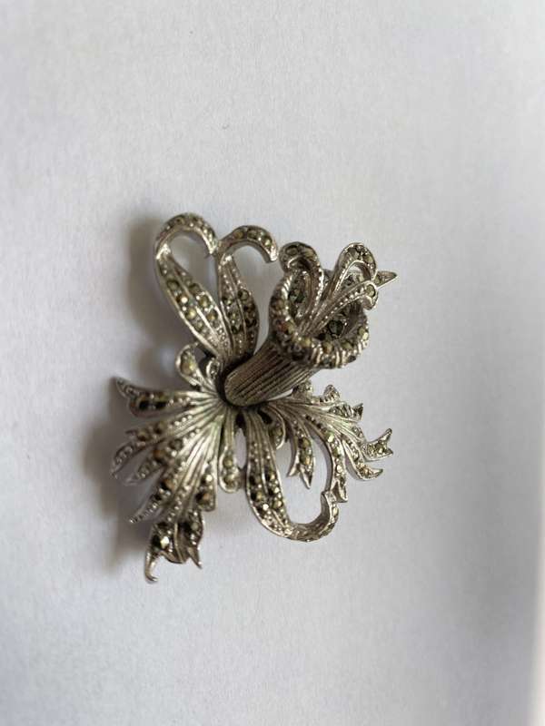 Brooch - Tulip Marcasite. Silver Plated #ML653