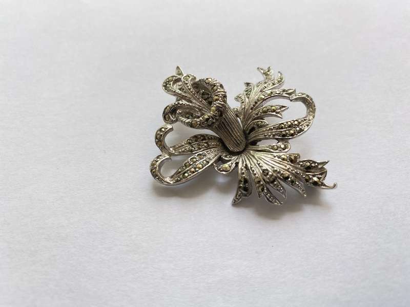 Brooch - Tulip Marcasite. Silver Plated #ML653