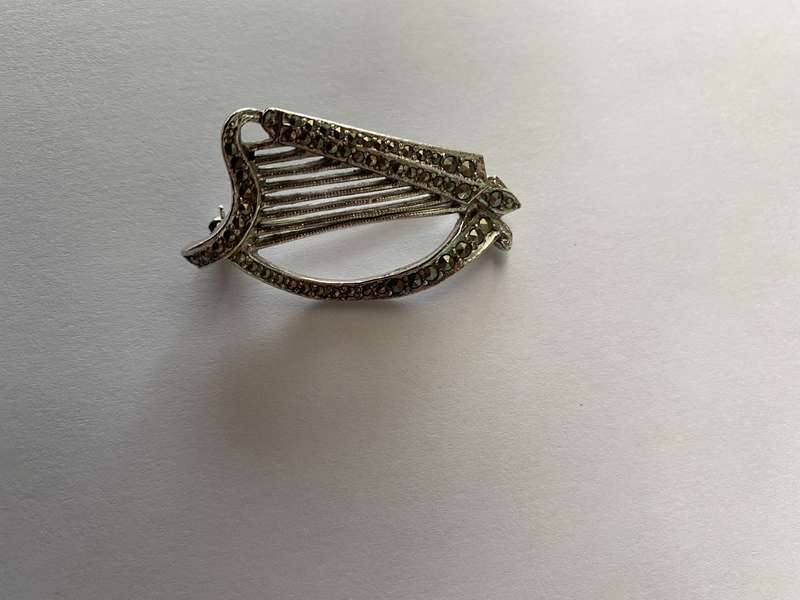 Brooch - Marcasite Harp. Silver Plated #ML656
