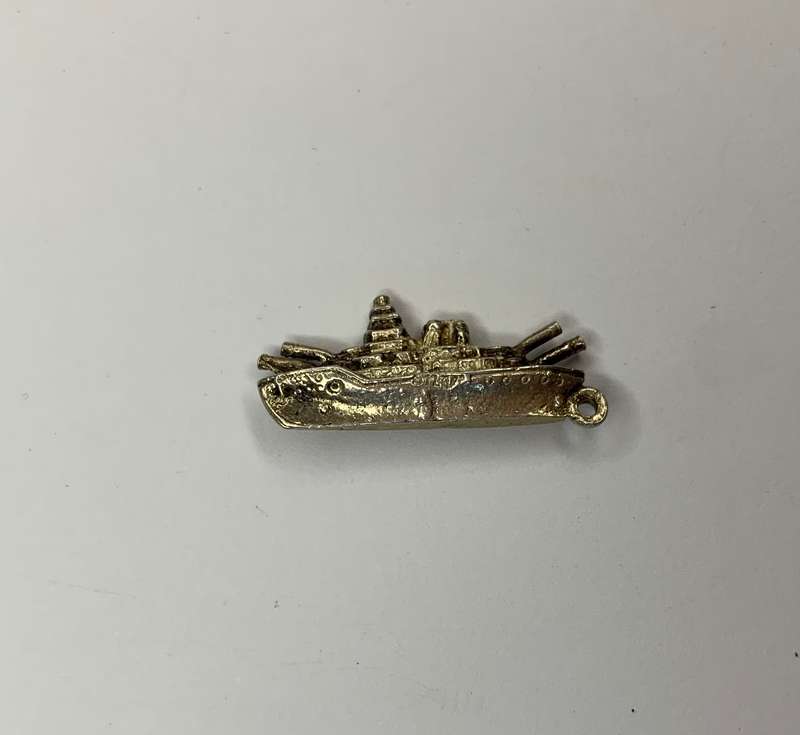 Large Silver Gunboat Charm With 4 Cannons #ML716 R225.00 | Dimensions: 29mm x 12 mm