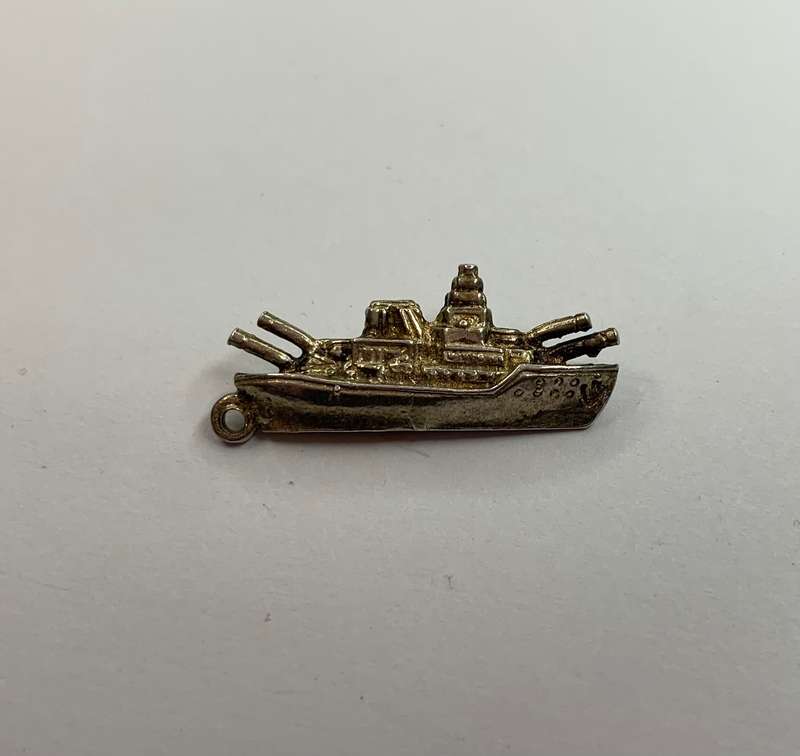 Large Silver Gunboat Charm With 4 Cannons #ML716 R225.00 | Dimensions: 29mm x 12 mm