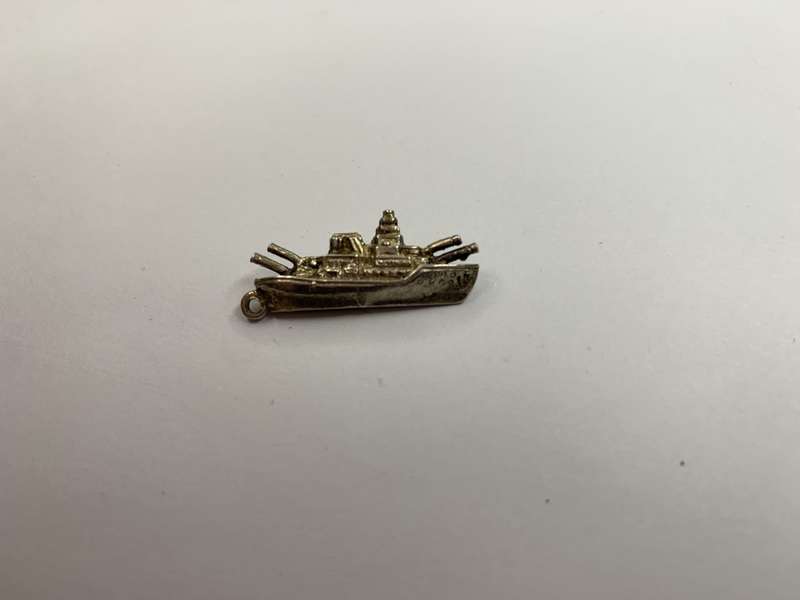 Large Silver Gunboat Charm With 4 Cannons #ML716 R225.00 | Dimensions: 29mm x 12 mm