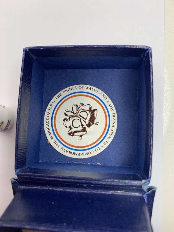 Antiques and Collectibles - Porcelain Thimble - Royal Worcester Commemorative Thimble on the Marr...