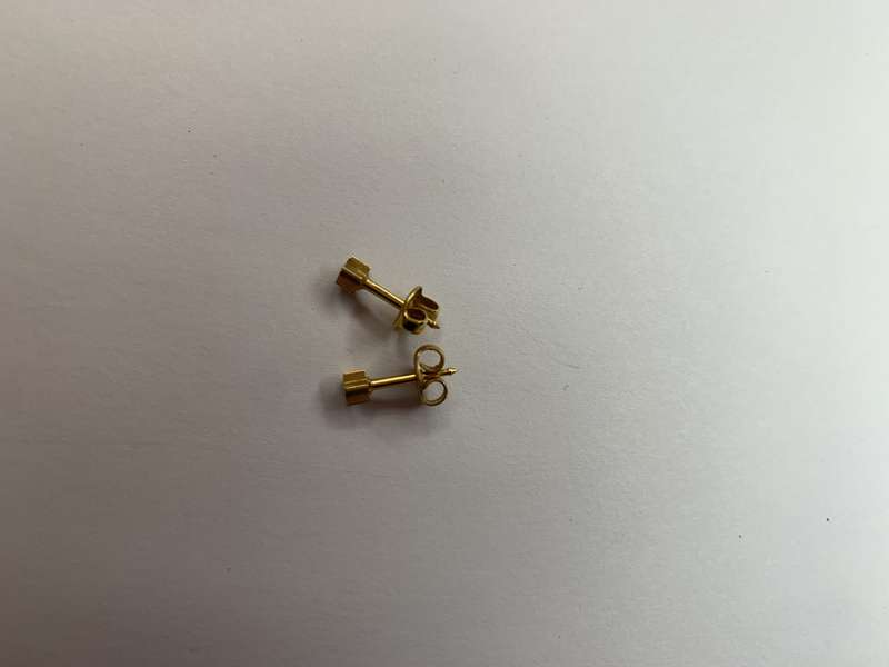 Gold Tone Star Shaped Stud Earrings #ML717 | Dimensions: 13mm x 4mm