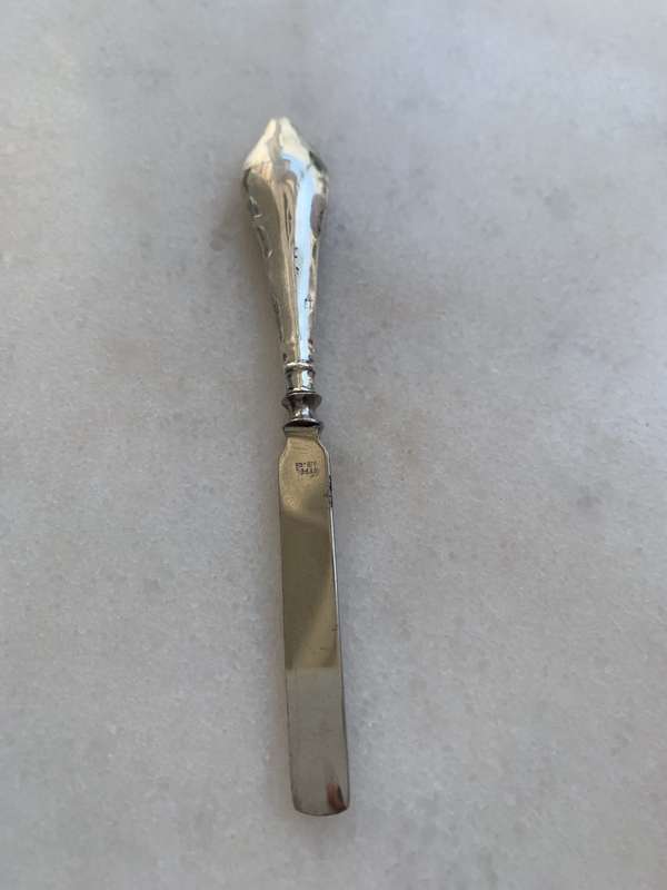 Antiques & Collectibles - Vintage Nail Cleaner. Silver Hallmarked Handle - Chester 1906 #ML808 R5...