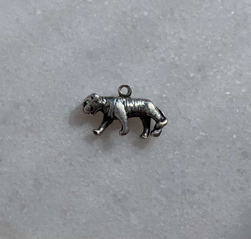 Silver Tiger Charm With Engraved Markings #ML812 R180.00 | Dimensions: 19mm x 10mm