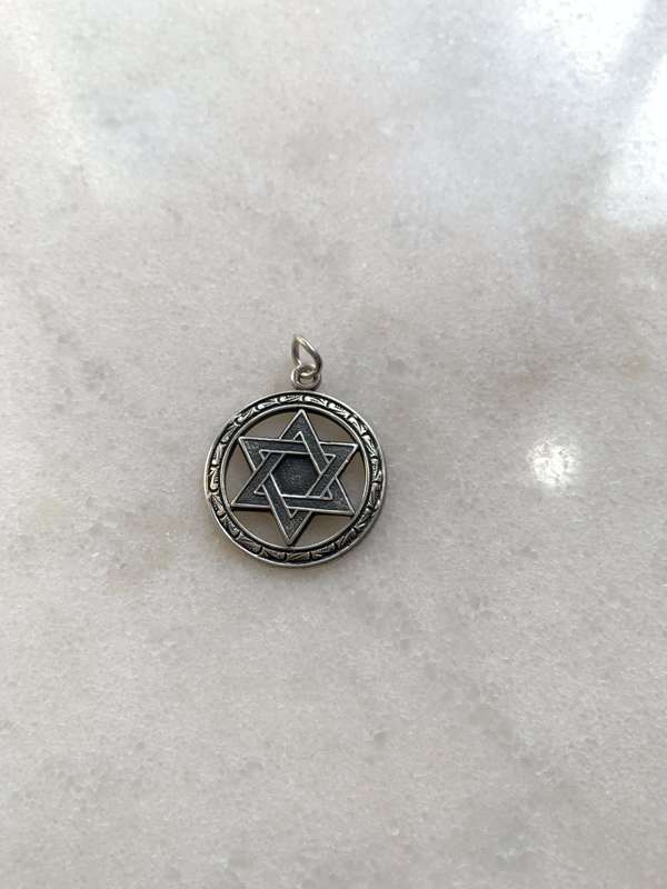 Judaica - Silver Magen David Pendant Surrounded By Circle #ML815 R295.00 | Dimensions: 23mm D