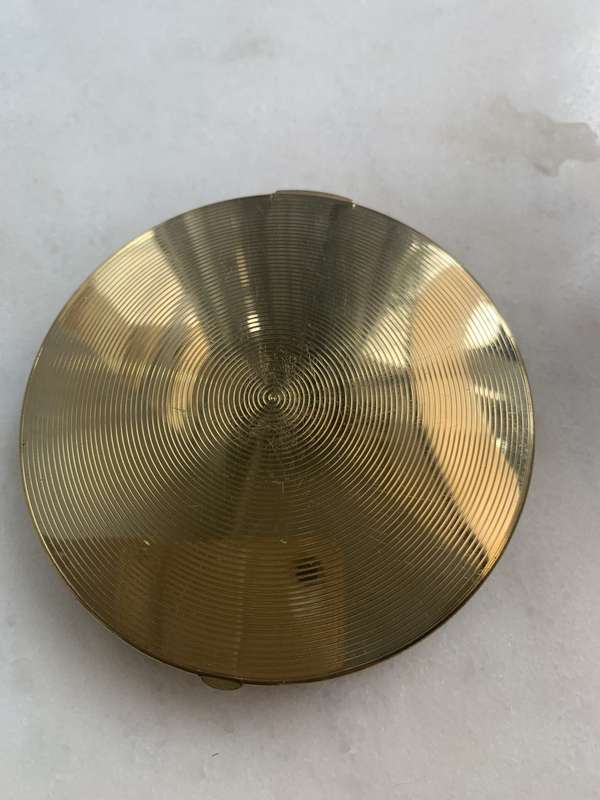 Antiques & Collectibles - Vintage Round Stratton Hand Embroidered Powder Compact. Metal, Gold Ton...