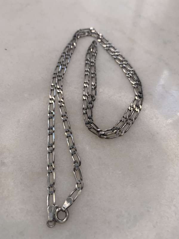 925 Silver Italian Figaro Style Chain Necklace #ML909 R495.00 | Dimensions: 600mm