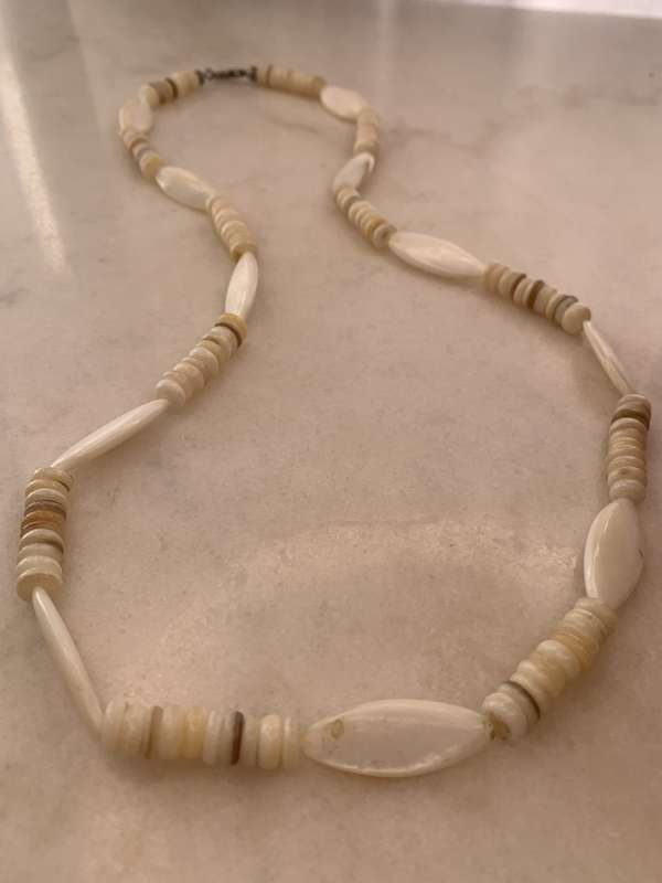 Necklace - Mother of Pearl Shells - Ovals and Round Pieces #ML910