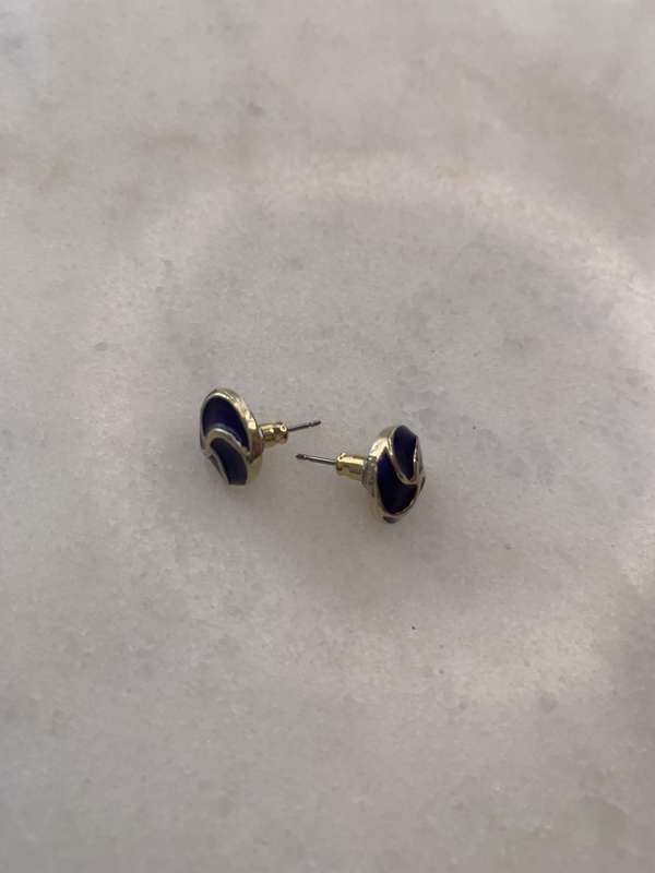 Round Purple Stud Earrings With Gold Coloured Swirl #ML914 R195.00 | Dimensions: 8mm D