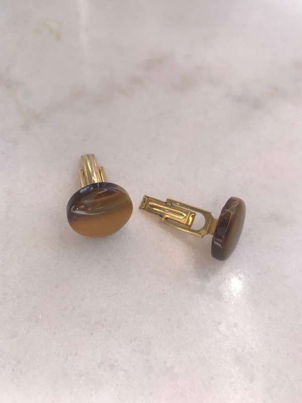 Cufflinks - Metal Cufflinks With Round Tigers Eye. Gold Colour #ML924
