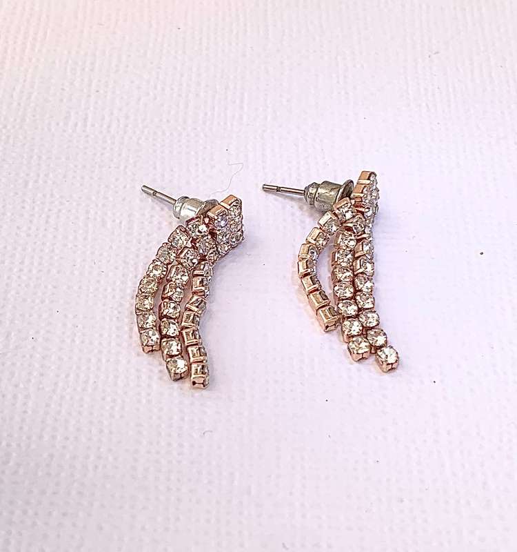 Earrings - 3 Strands Of Tassels, Dangly With White Stone Chips. Rose Gold Colour #ML1033 R225.00 ...