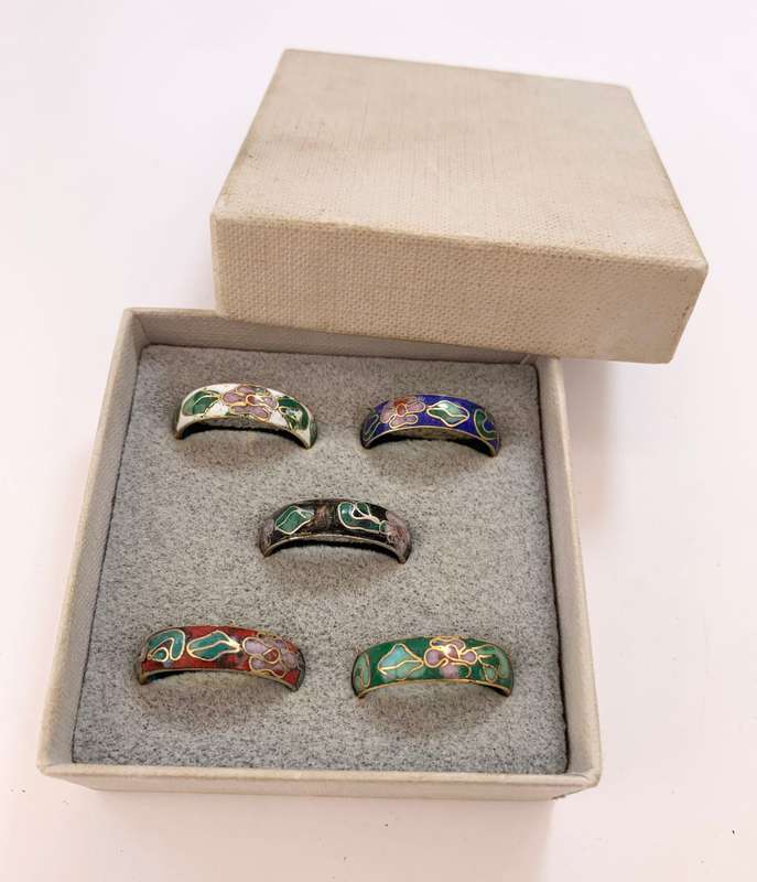 Rings - Set of 5 Cloisonne Rings In Box #ML1096 R995.00 | Dimensions: Ring Sizes P