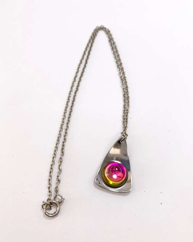 Pendant - Colour Changing Stone Set On Silver Colour Pendant, Silver Colour Chain #ML1133 R180.00...