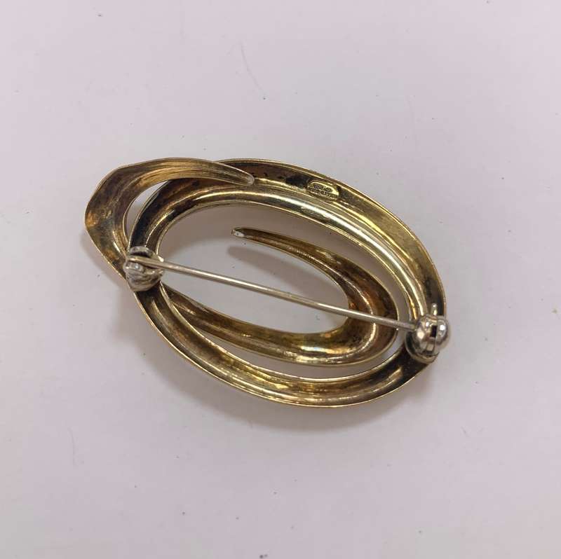 Brooch - Rolled Gold Swirl #ML1149 R195.00 | Dimensions: 45mm x 28mm