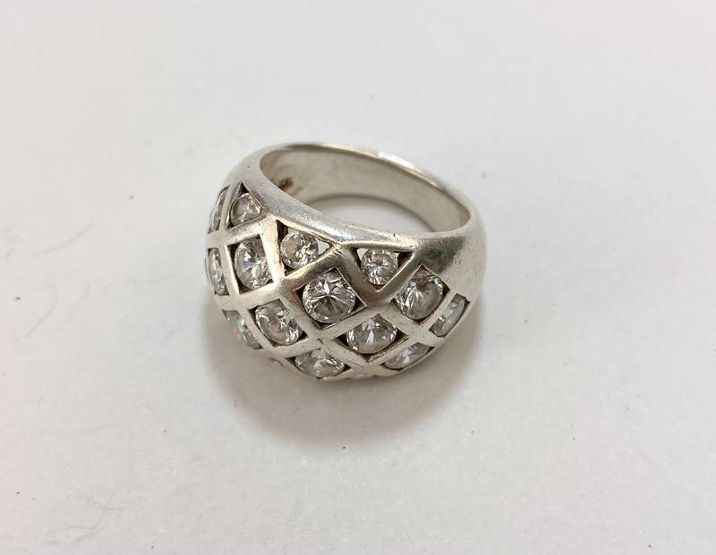 Ring - 925 Silver Thick Band With White Stones Set In Diagonal Patterns #ML1177 R795.00 | Dimensi...