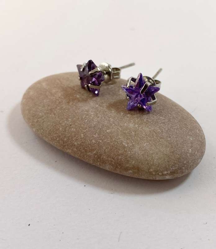 Earrings - Studs With Star Shape Amethyst. Silver Colour #ML1287 R195.00 | Dimensions: Stone is 1...