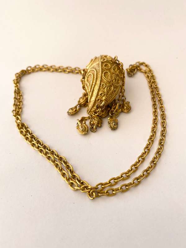 Necklace - Vintage Estee Lauder Azuree Solid Perfume Holder On Chain. Gold Coloured