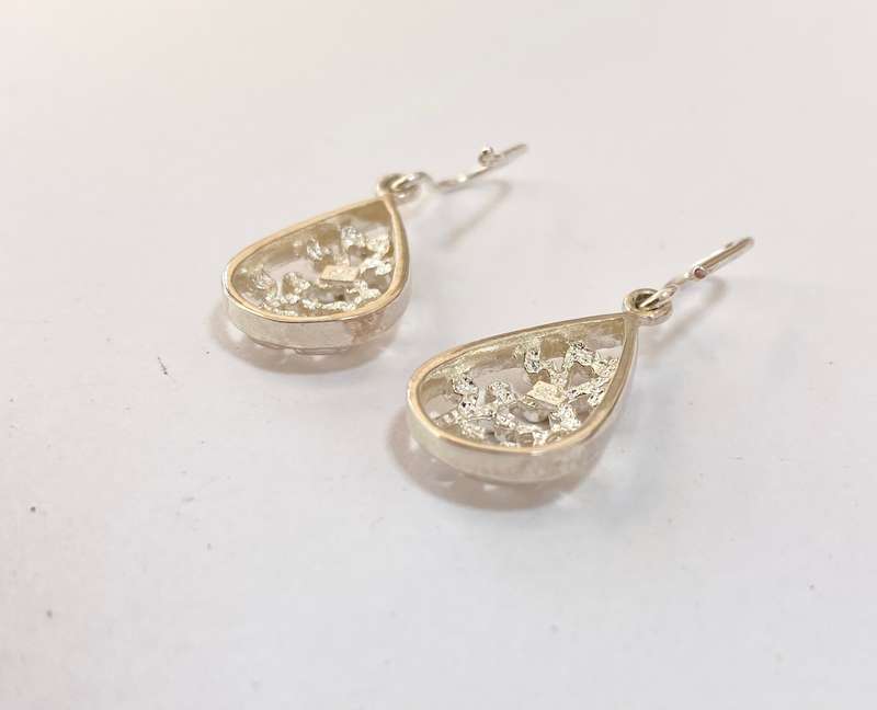Earrings - Sterling Silver Tear Drops With Twirly Design #ML1315