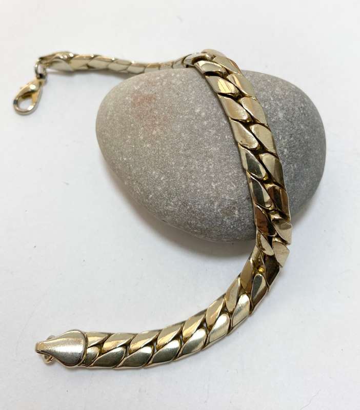 Bracelet - Large Gauge Cuban Link Chain. Gold Colour #ML1365