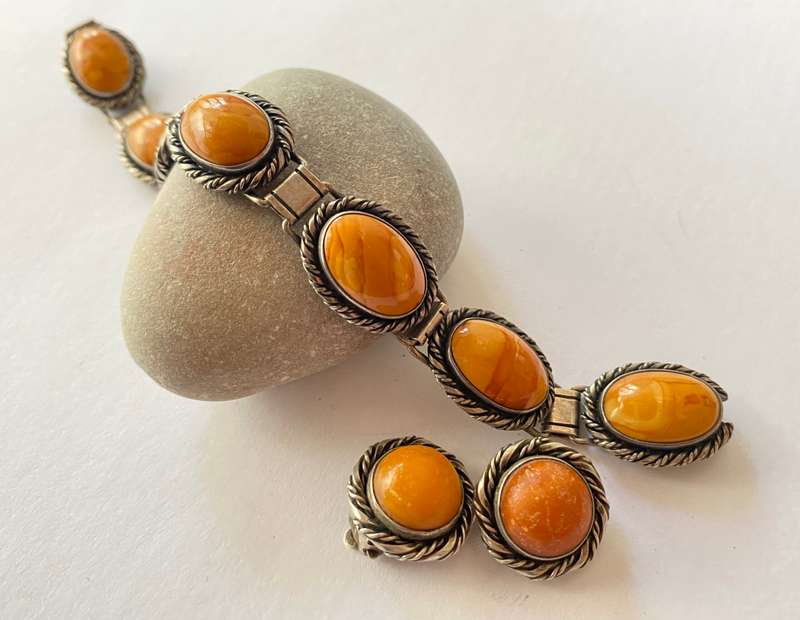 Set - Antique Silver Bracelet and Clip-on Earrings. Hallmark 'Haandsmedet' 8305 DRI. #ML1395