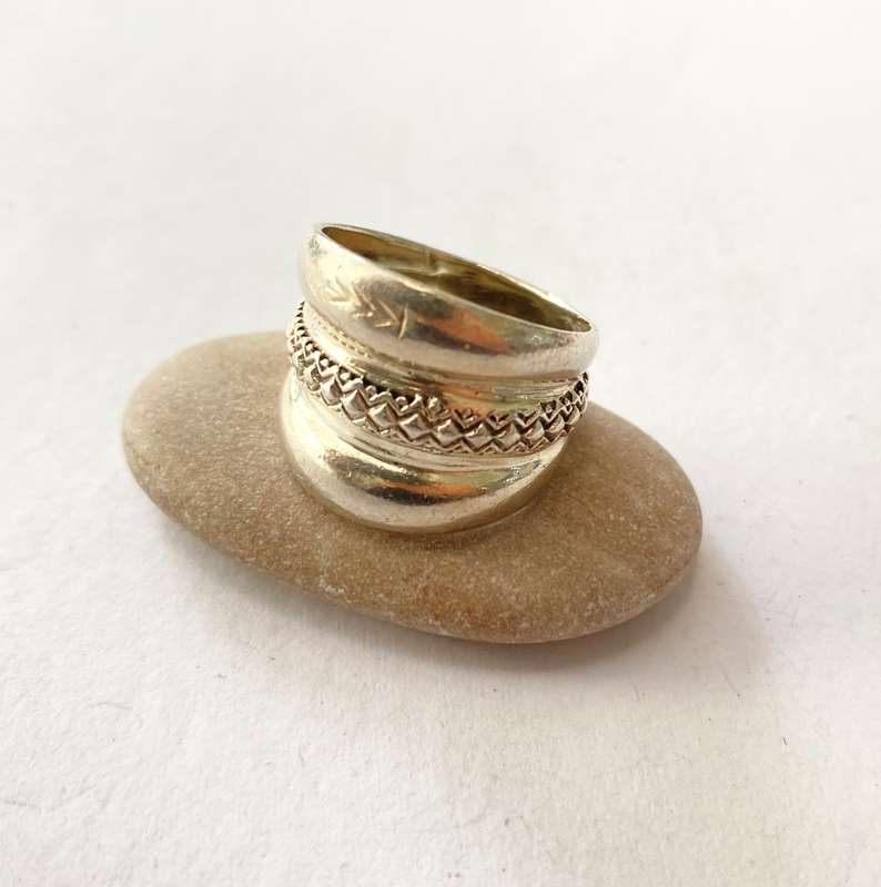 Ring - 925 Silver Wide Band With Centre Rope Detail. Triple Band Style #ML1408
