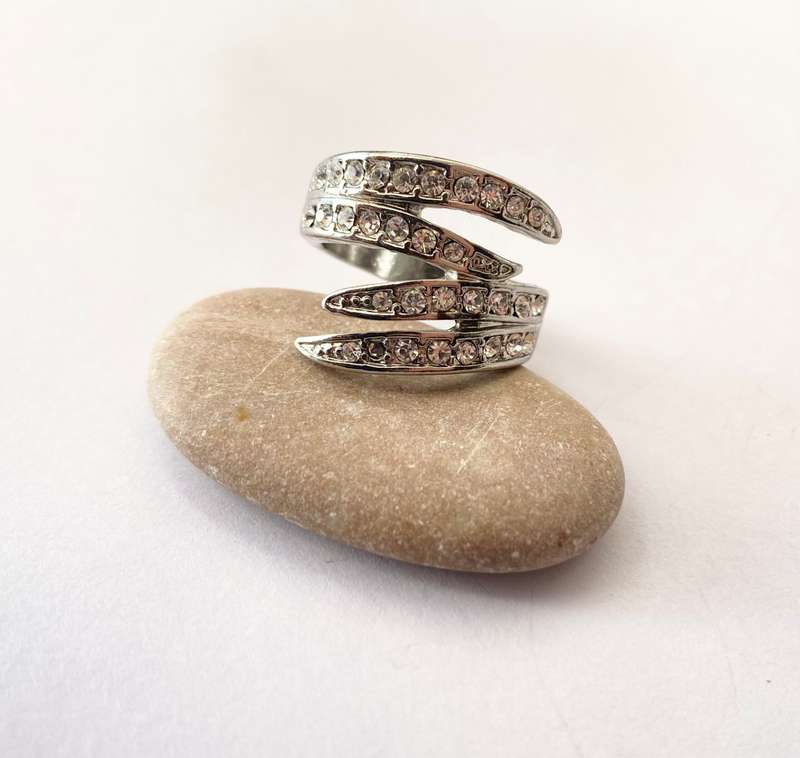 Ring - Wrap Band With Clear Round White Stones. Silver Colour#ML1427