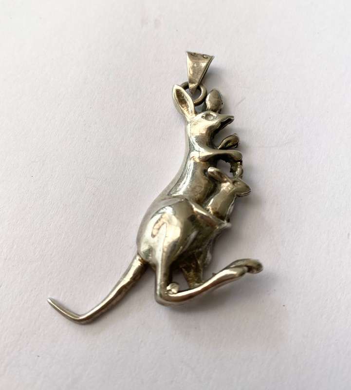 Pendant - Vintage 925 Mexican Silver Kangaroo. Made In Taxico Mexico #ML1450