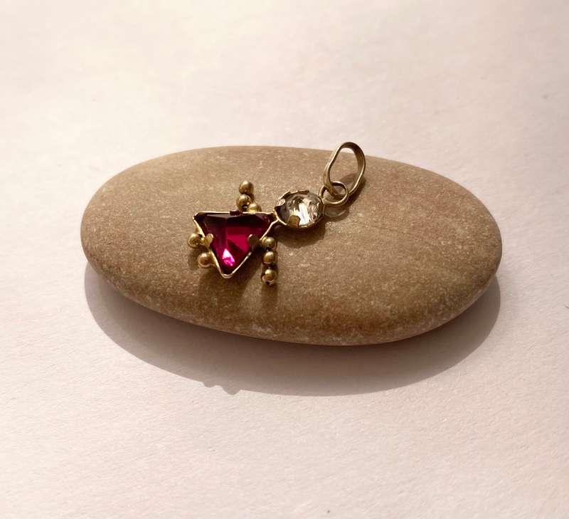 Pendant - 9kt Gold Gem Baby. Girl. Clear and Red Stones. Italy