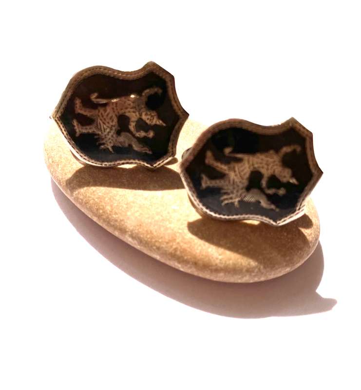 Earrings - Vintage SIlver Screw-ons. Siam Nang Fa (the fairy). Black Enamel. Silver Dancing Lady