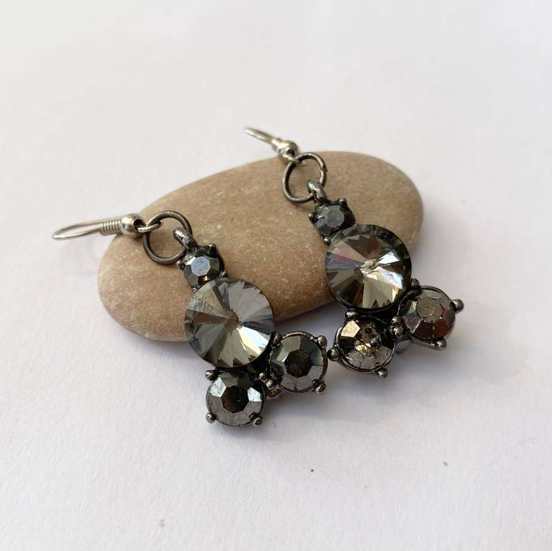 Earrings - Dull Silver Drops. 4 Beads Grey Different Sizes. Shepherds Hooks #ML1531
