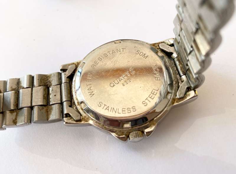 Watch - Tempo Brand With Black Face. Stainless Steel Strap #ML1546