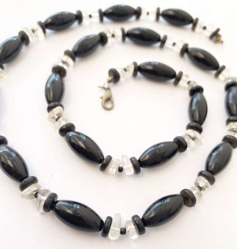 Necklace - Black and white Clear Beads #ML1567