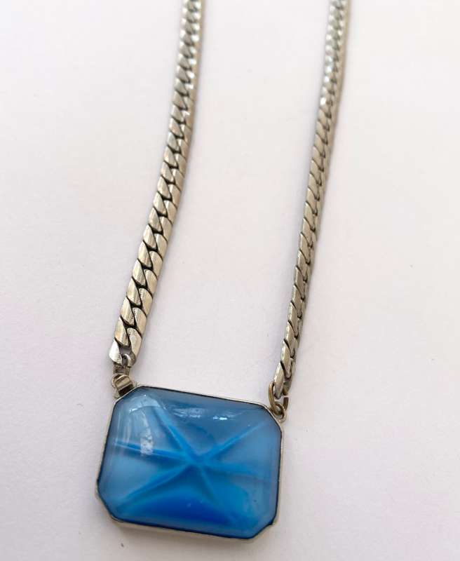 Necklace - Blue Stone on Chain. Silver Colour #ML1568