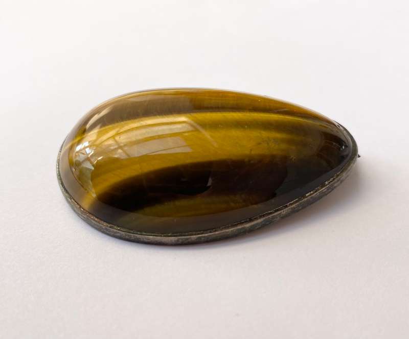Pendant - Combination Pendant/Brooch. Oval Tigers Eye With Silver Surround #ML1581